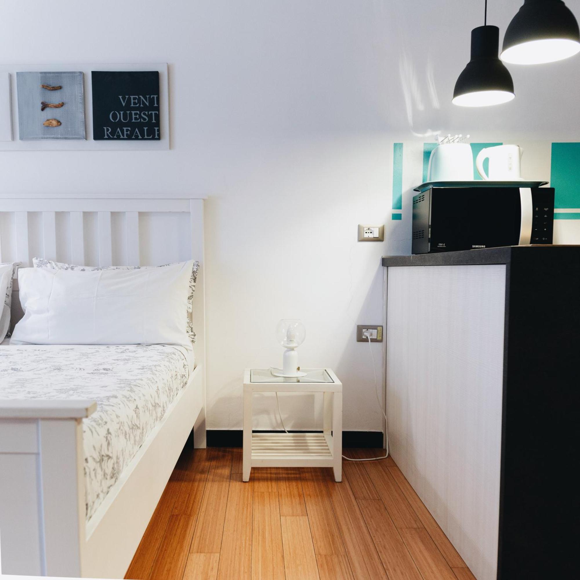 Casa Silvia Apartment Genoa Bagian luar foto